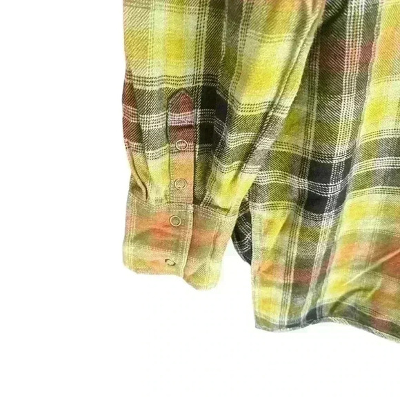 Free People We The Free Izzie Cargo Shirt Olive Combo NWOT Xs Shacket - Picture 7 of 10